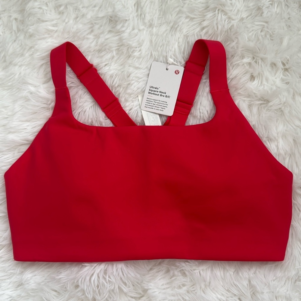 Lululemon Ultralulu Square-Neck Workout Bra